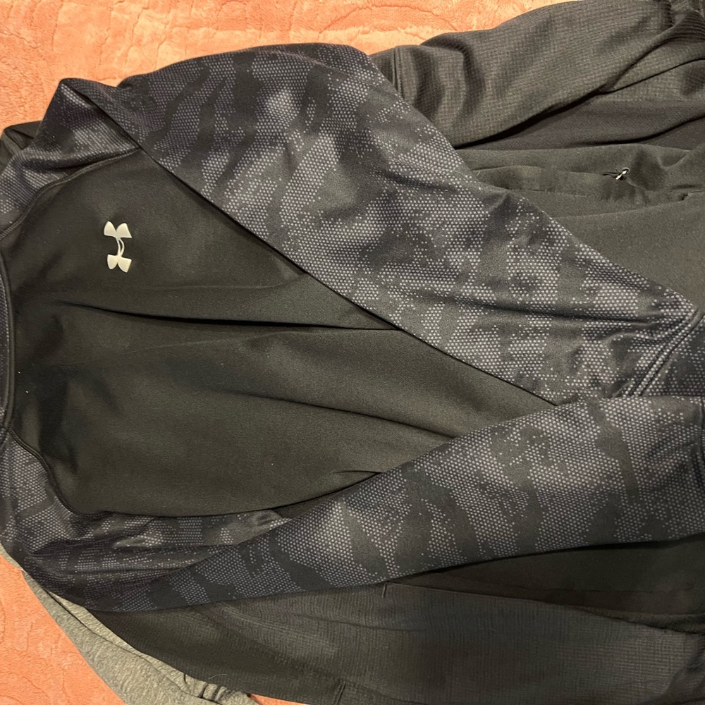 Under Armour Black Cold Gear Hoodie